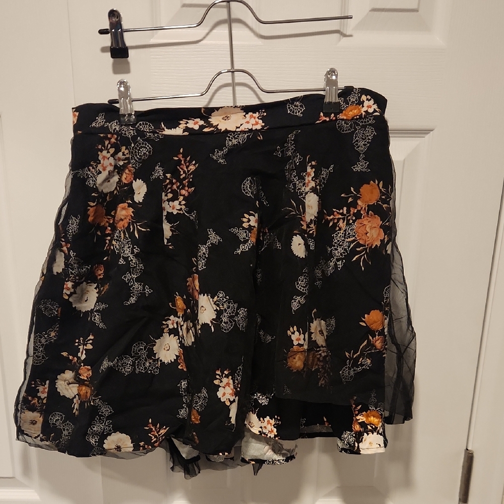 Torrid Black Floral Tulle Skater Skirt